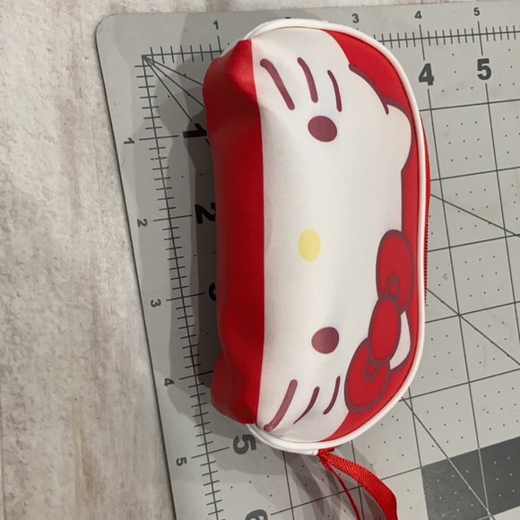 Hello Kitty Set - Picture 7 of 7